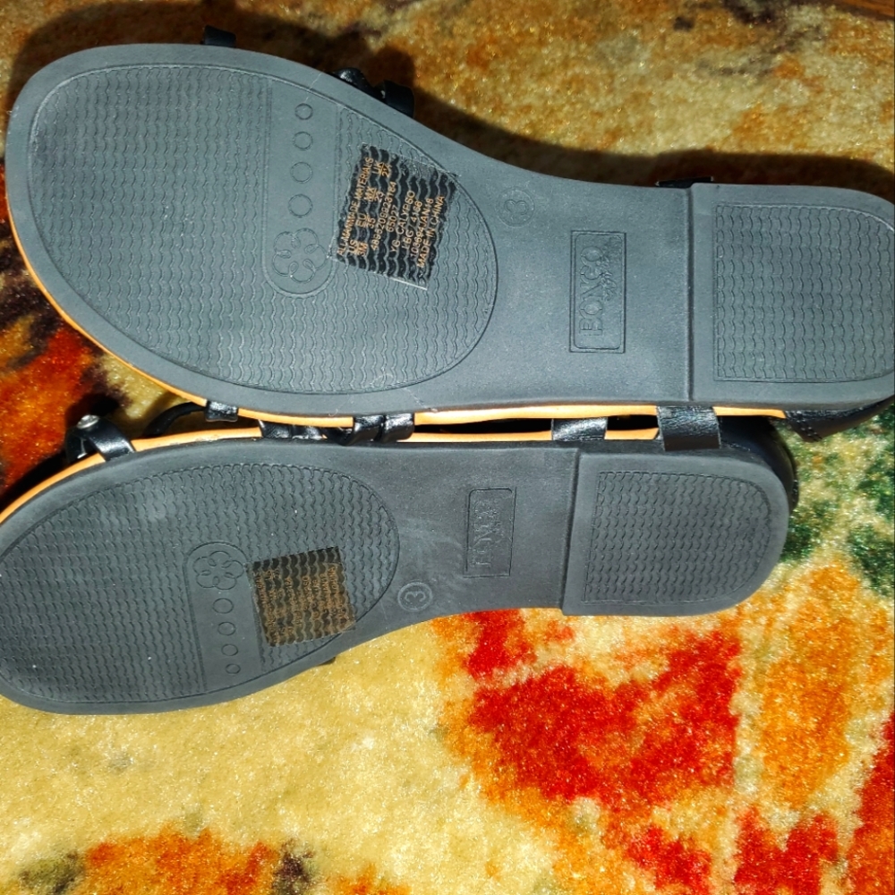 Girls Sandals - Picture 3 of 4